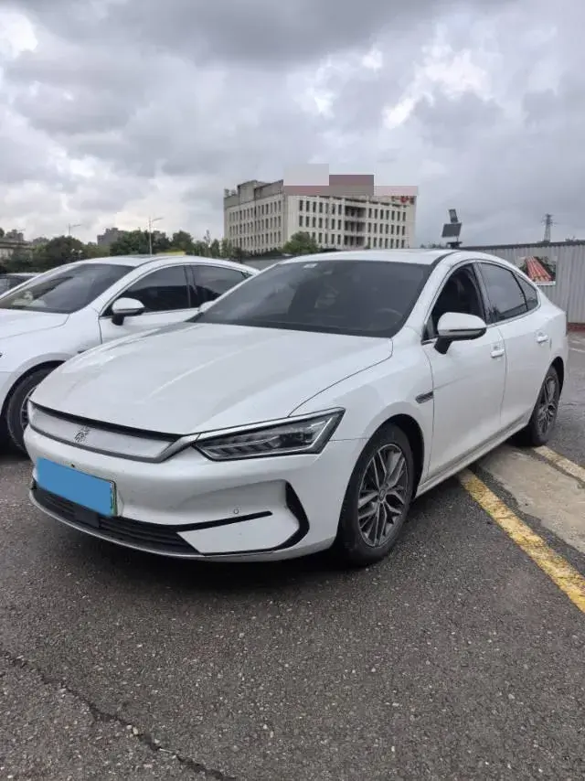2021 BYD QIN view 1