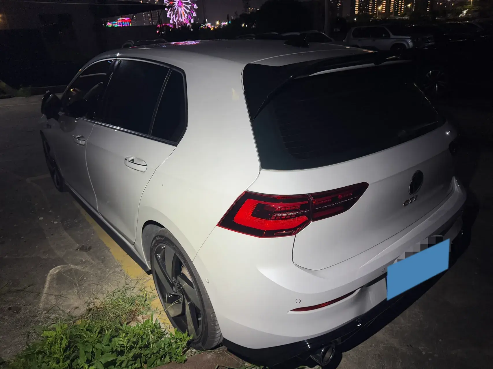 2023 VOLKSWAGEN GOLFGTI thumbnail 4