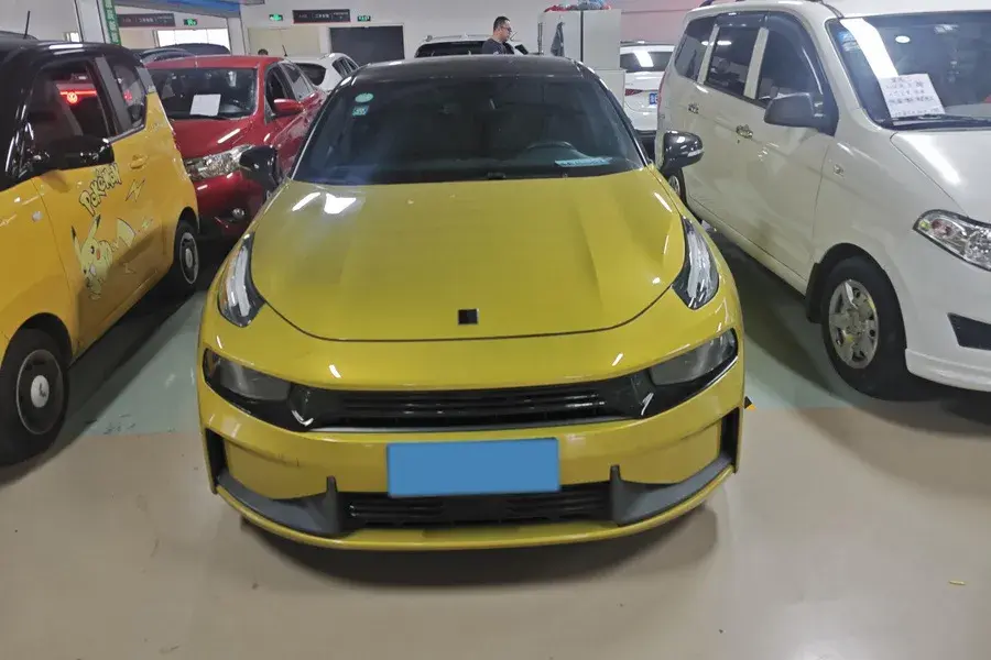 2019 LYNK&CO 03 thumbnail 2