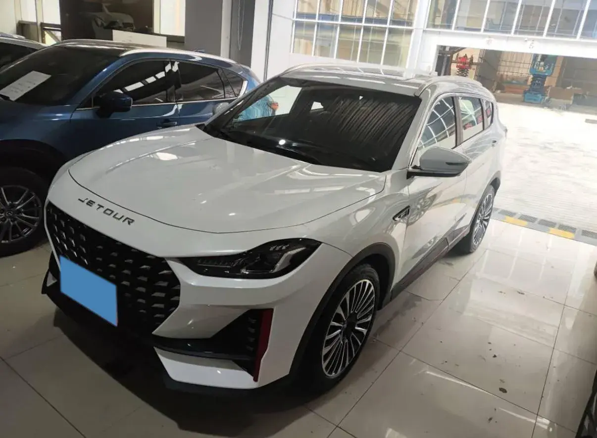 2023 Jetour X70 PRO 1.6T 197HP L4 7DCT