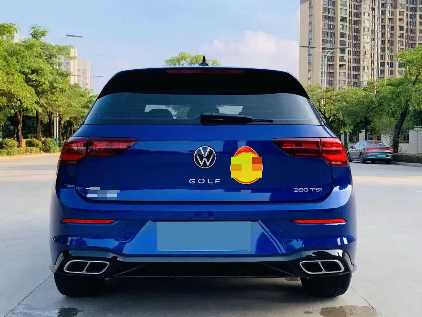 2021 VOLKSWAGEN GOLF thumbnail 3