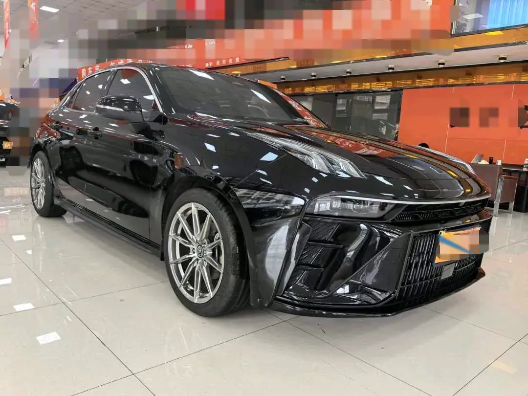 2023 LYNK&CO 03 thumbnail 2