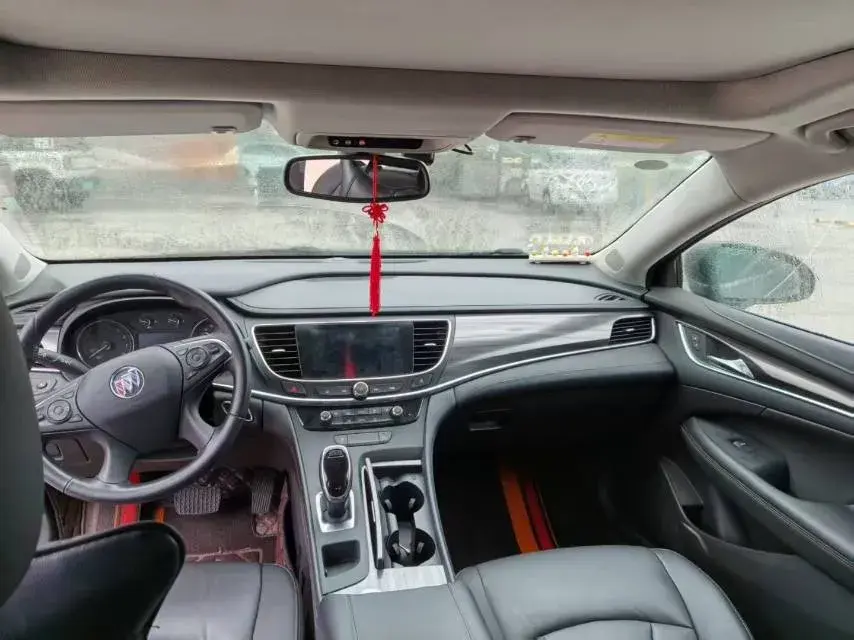 2021 BUICK LARCOSSE thumbnail 3