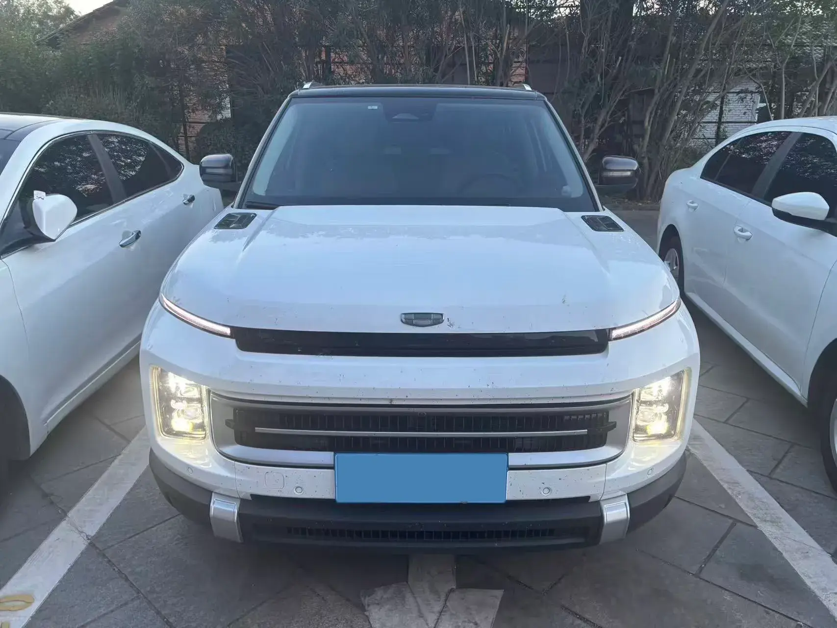 2023 GEELY ICON thumbnail 2