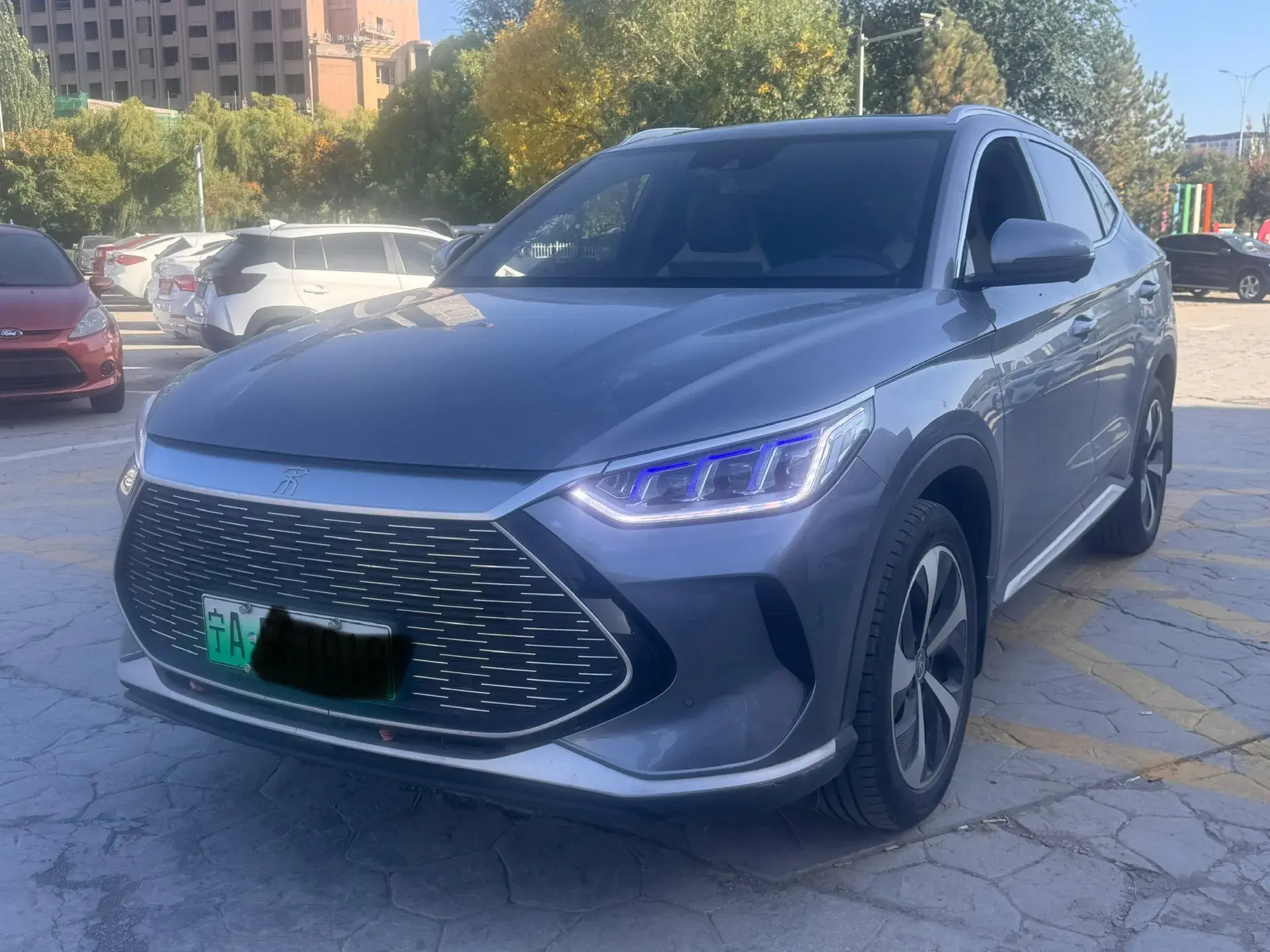 2022 BYD SONG view 1
