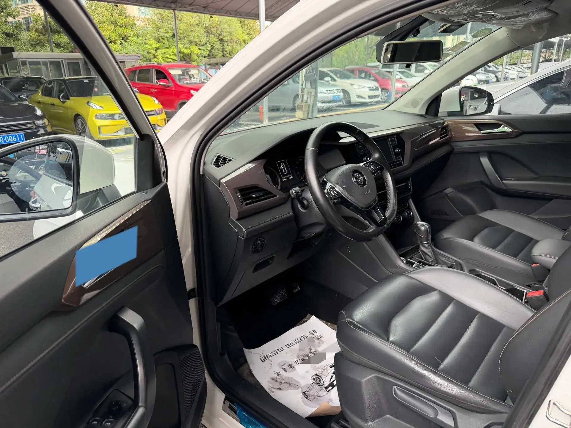 2019 VOLKSWAGEN THARU thumbnail 3