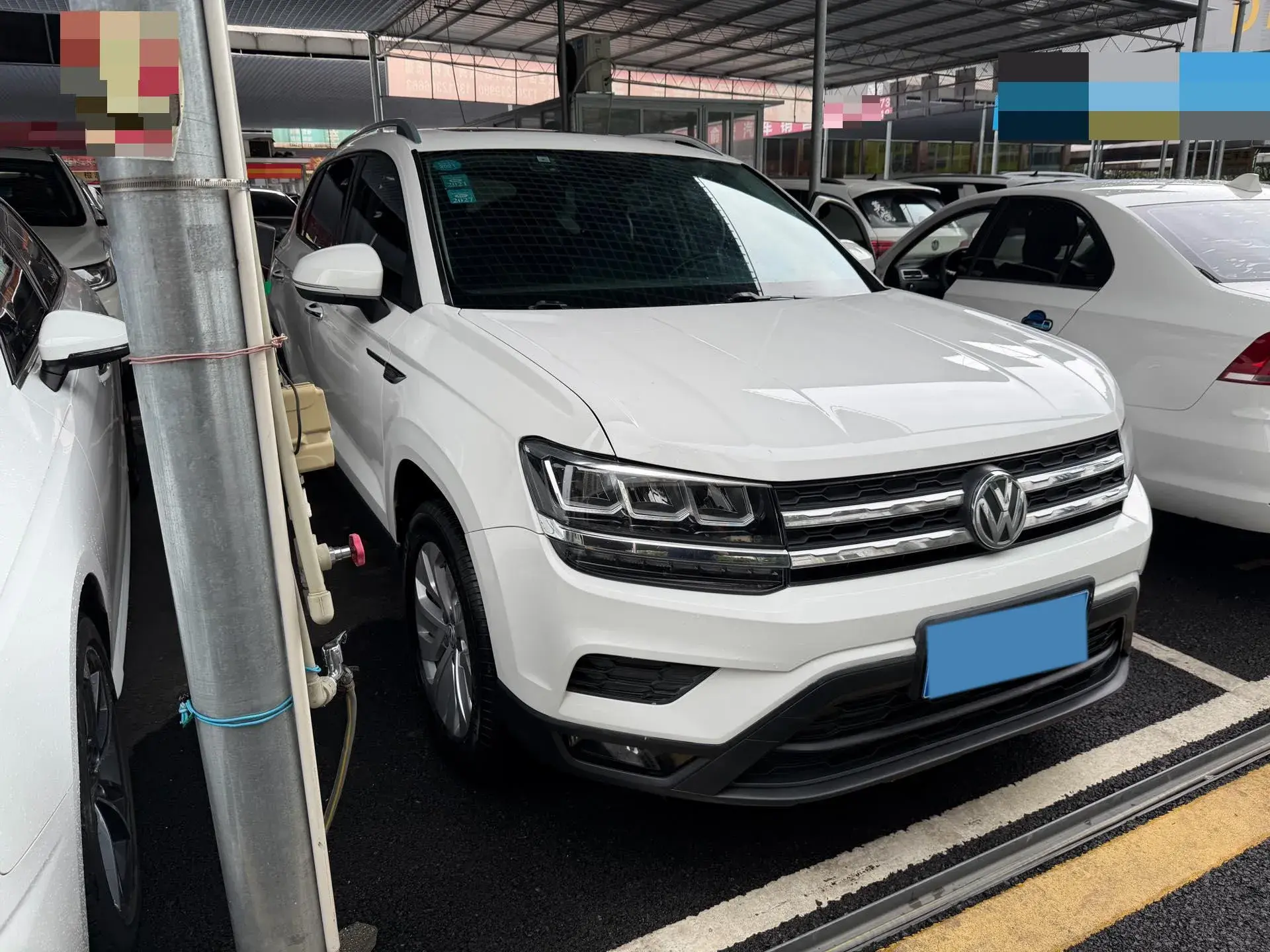 2019 VOLKSWAGEN THARU thumbnail 2