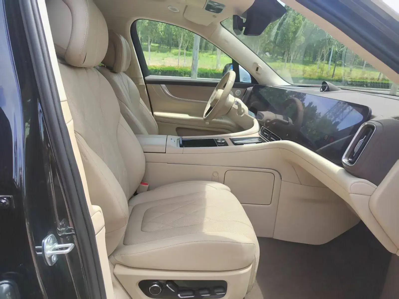 2024 HIMA AITO thumbnail 4