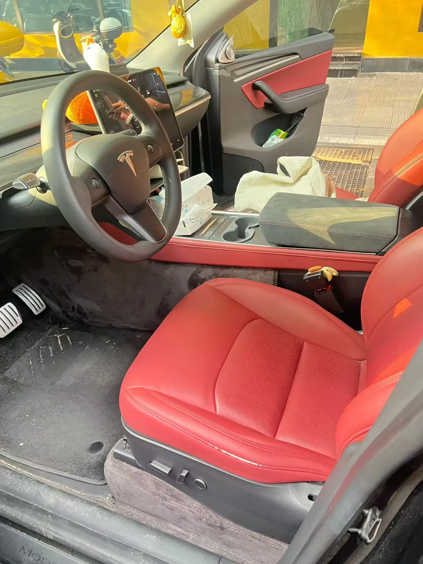 2022 TESLA MODEL thumbnail 3