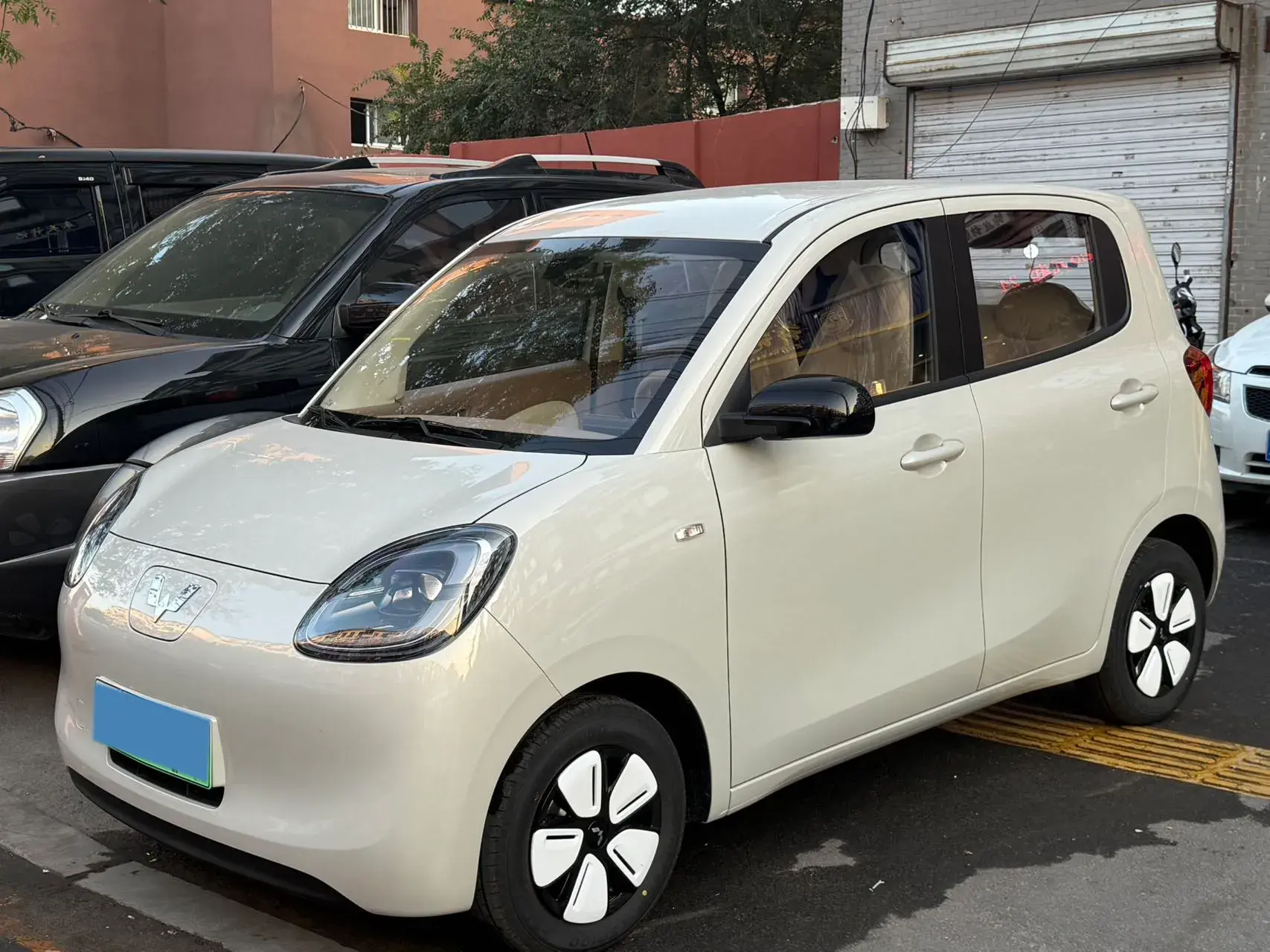 2025 WULING HONGGUANG view 1