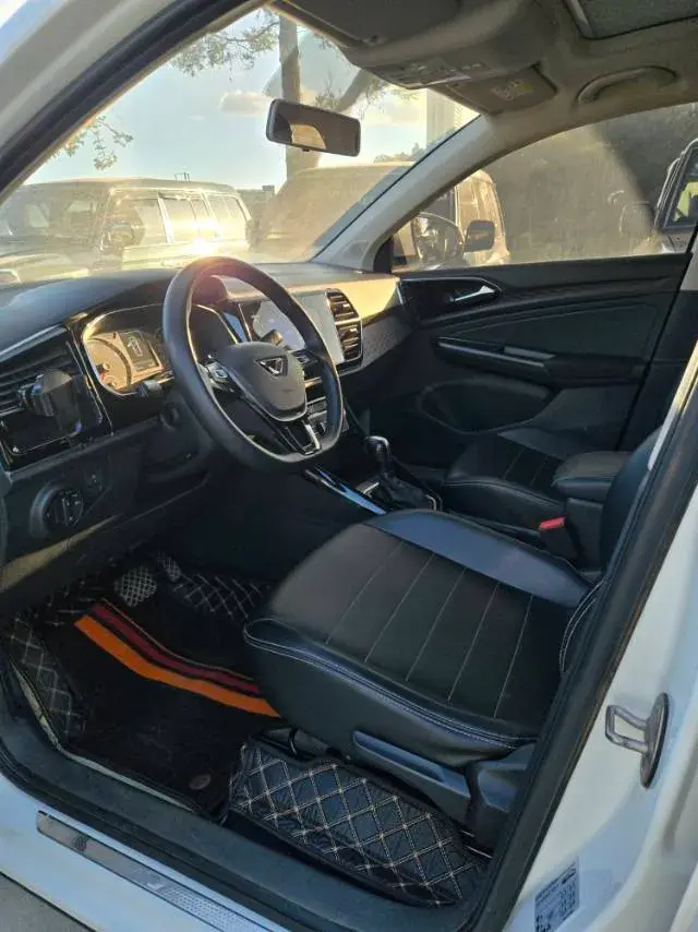 2021 JETTA VS7 thumbnail 2