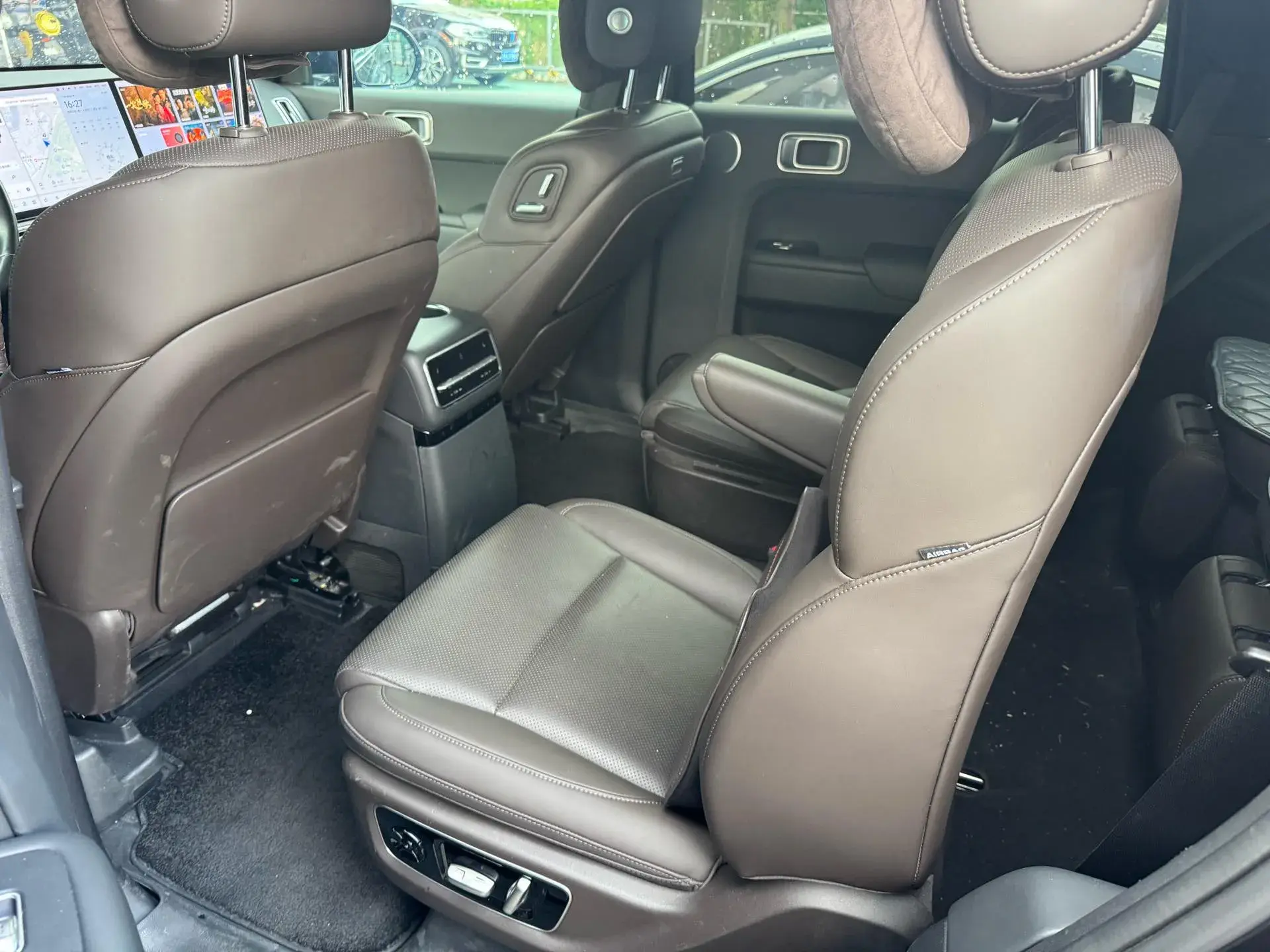 2022 LI L9 thumbnail 3