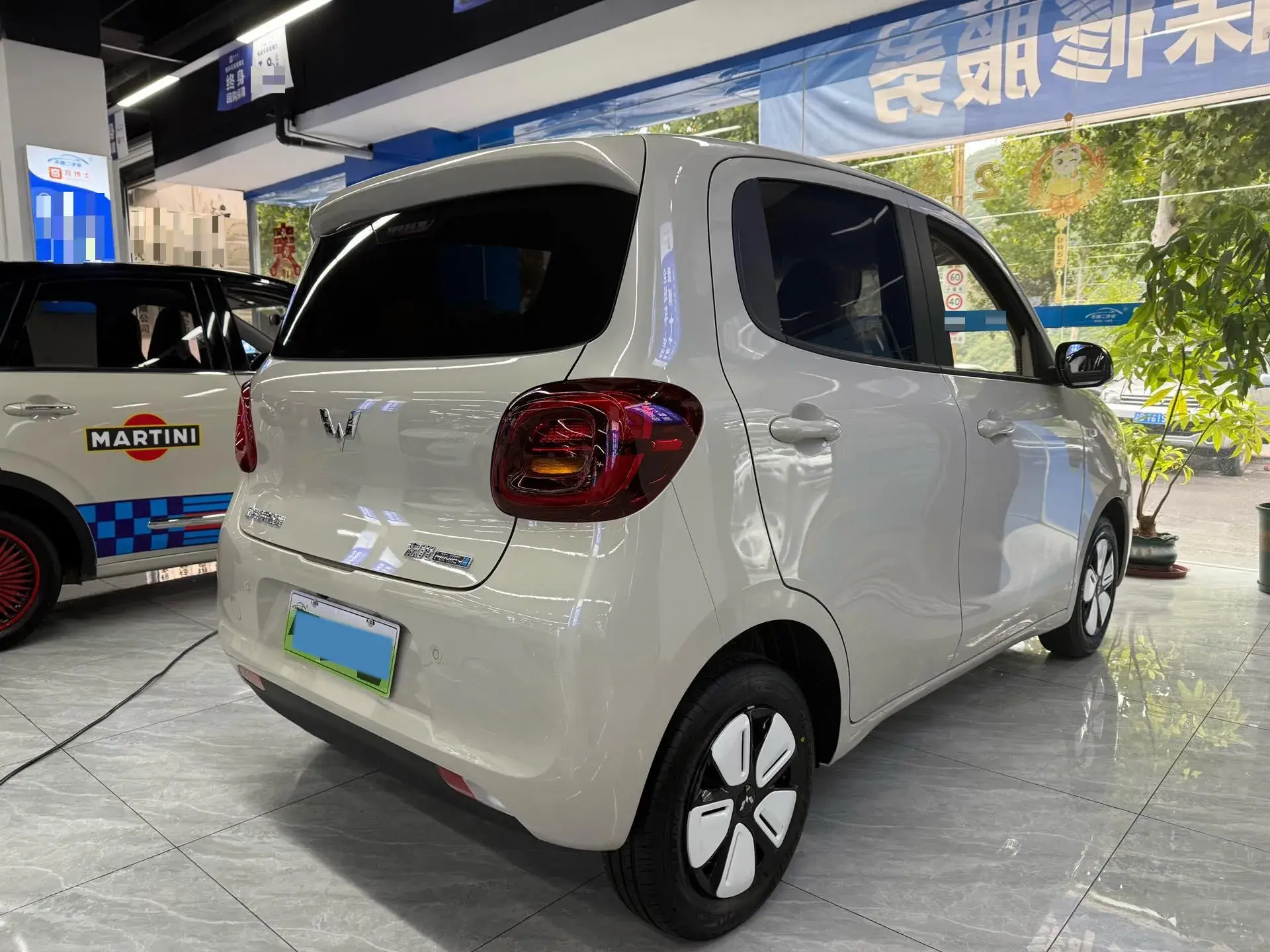 2025 WULING HONGGUANG thumbnail 4