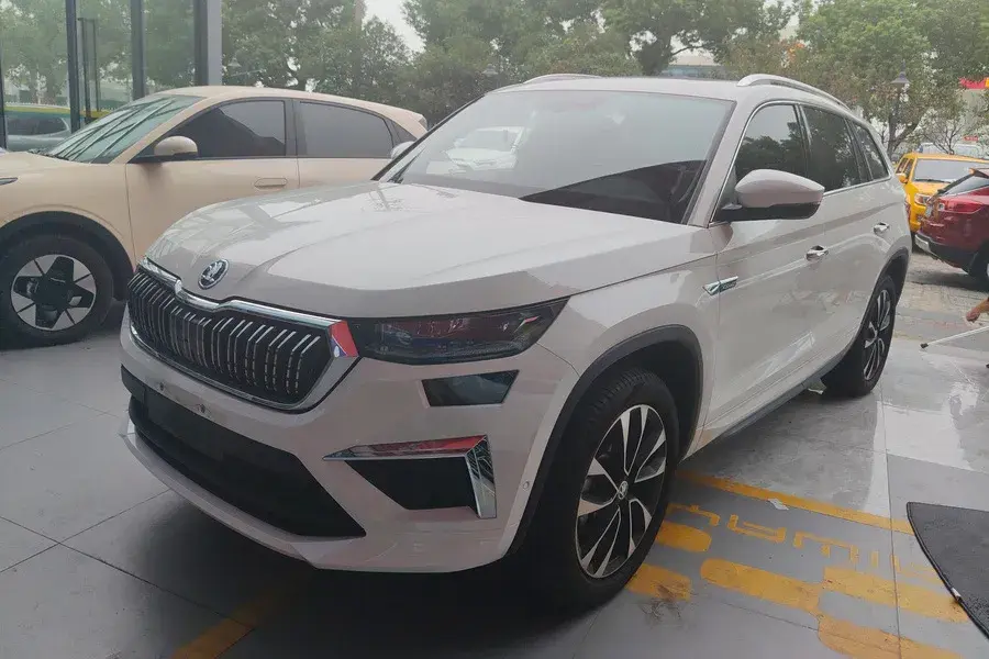 2023 SKODA KODIAK view 1