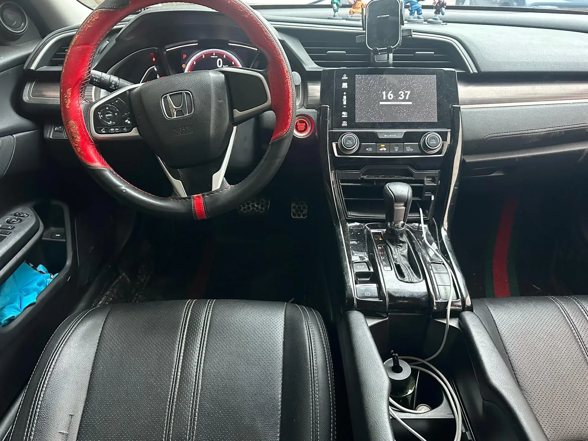 2019 HONDA CIVIC thumbnail 4