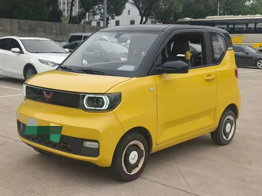 2021 WULING HONGGUANG view 1