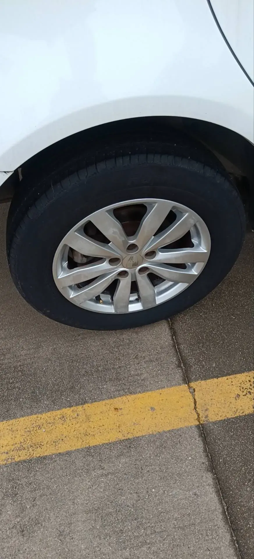 2014 ROEWE 350 thumbnail 4