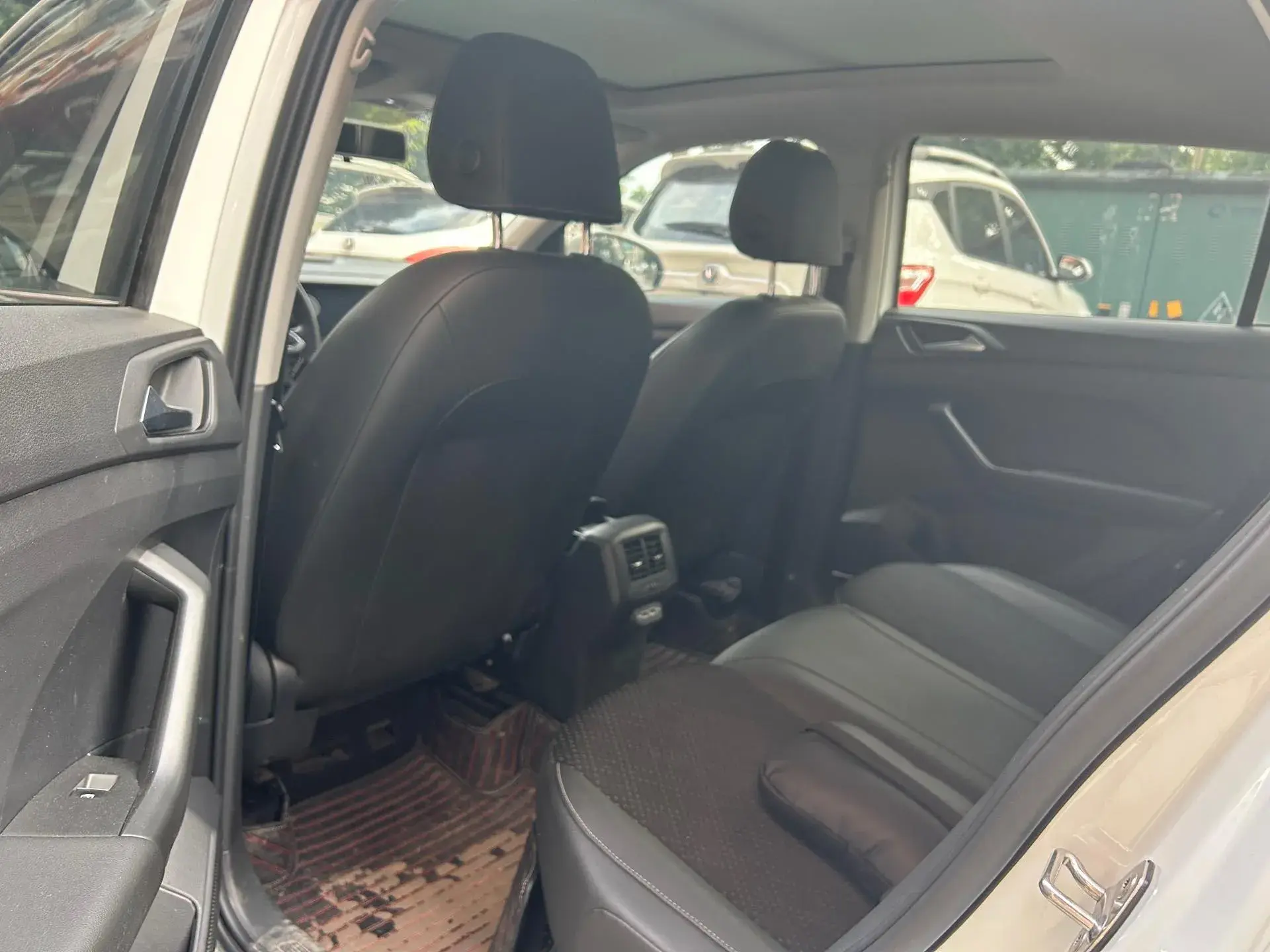 2020 VOLKSWAGEN TACQUA thumbnail 3