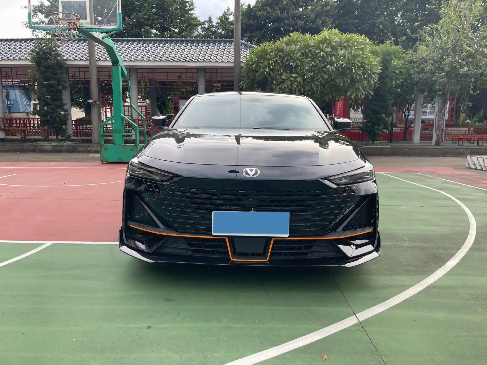 2022 CHANGAN UNI-V thumbnail 2