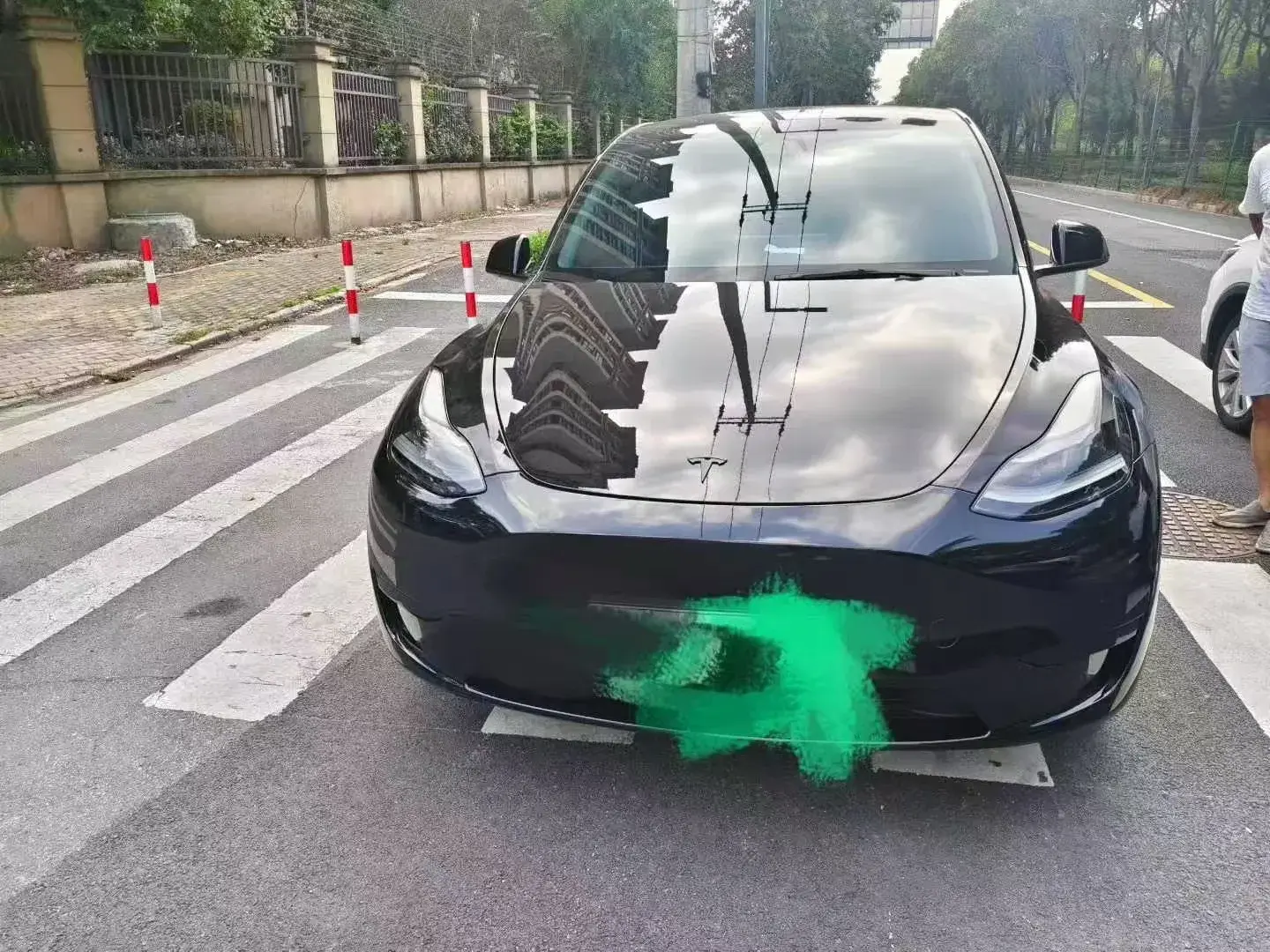 2022 TESLA MODEL thumbnail 3