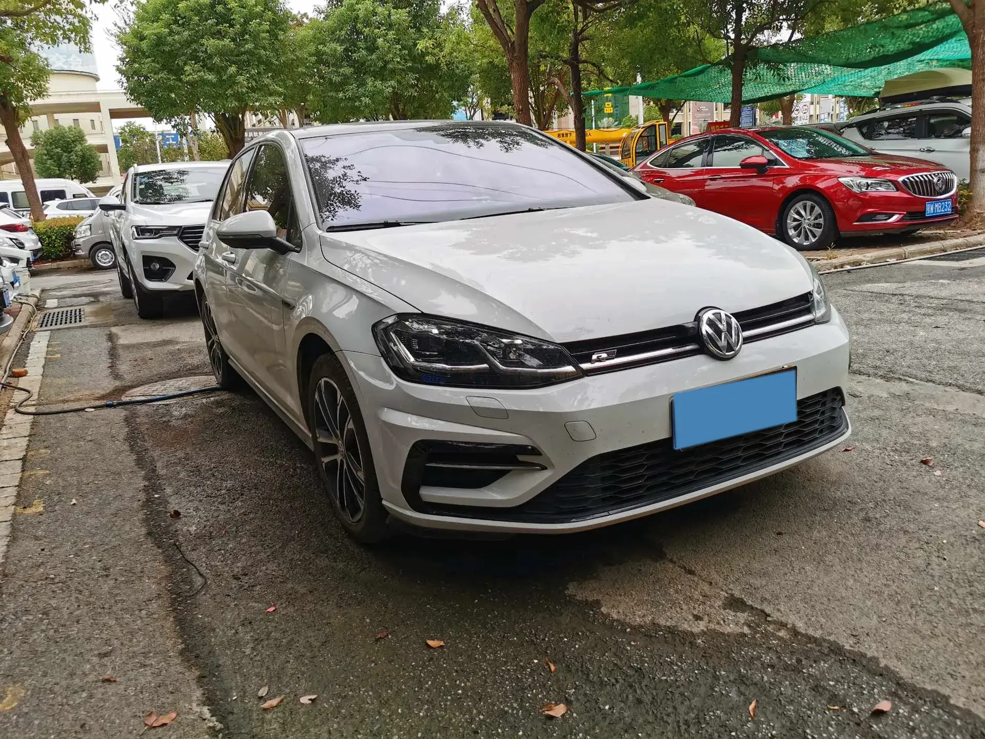 2020 VOLKSWAGEN GOLF thumbnail 3