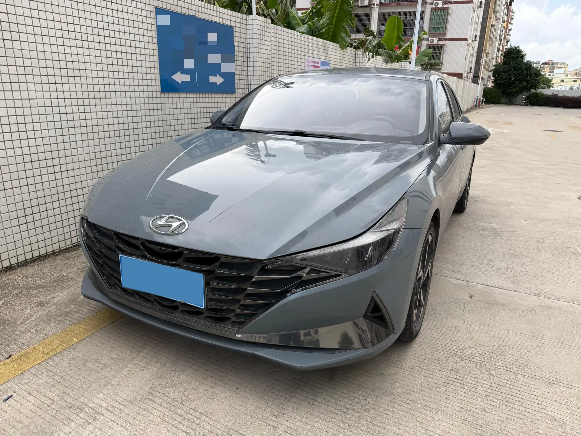 2021 HYUNDAI ELANTRA view 1