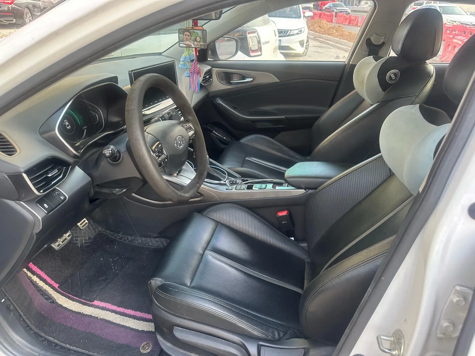 2019 HYUNDAI LA thumbnail 4