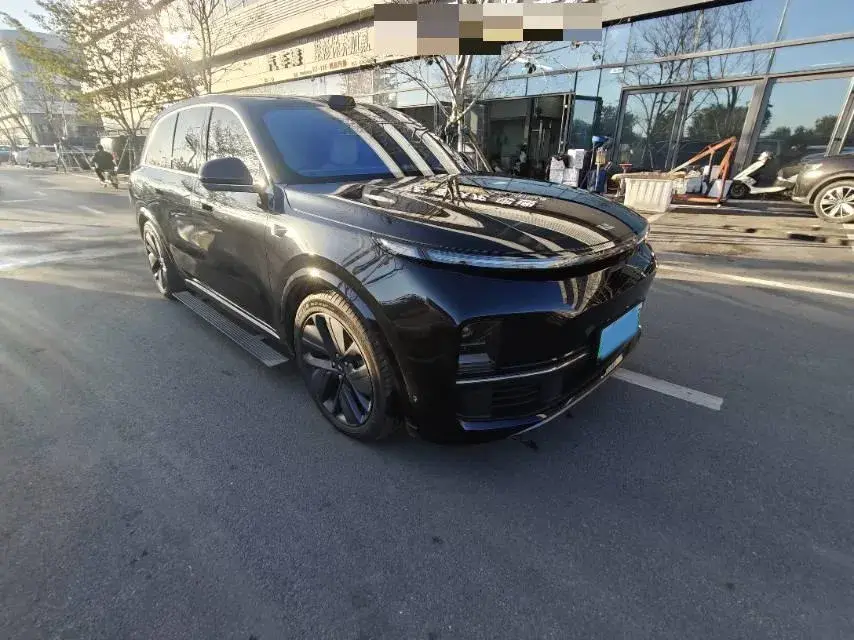 2024 LI L8 thumbnail 3