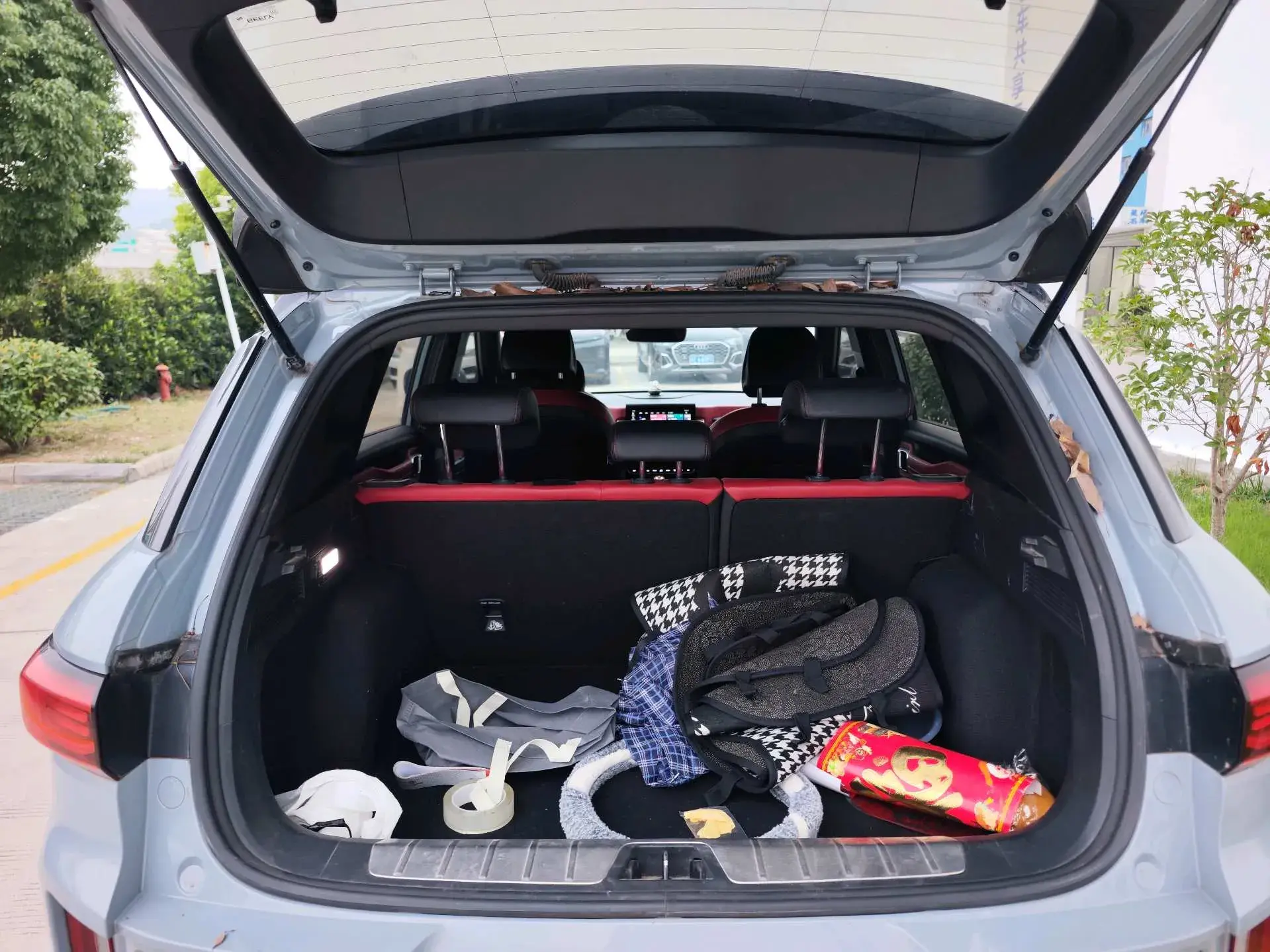 2020 GEELY ICON thumbnail 4