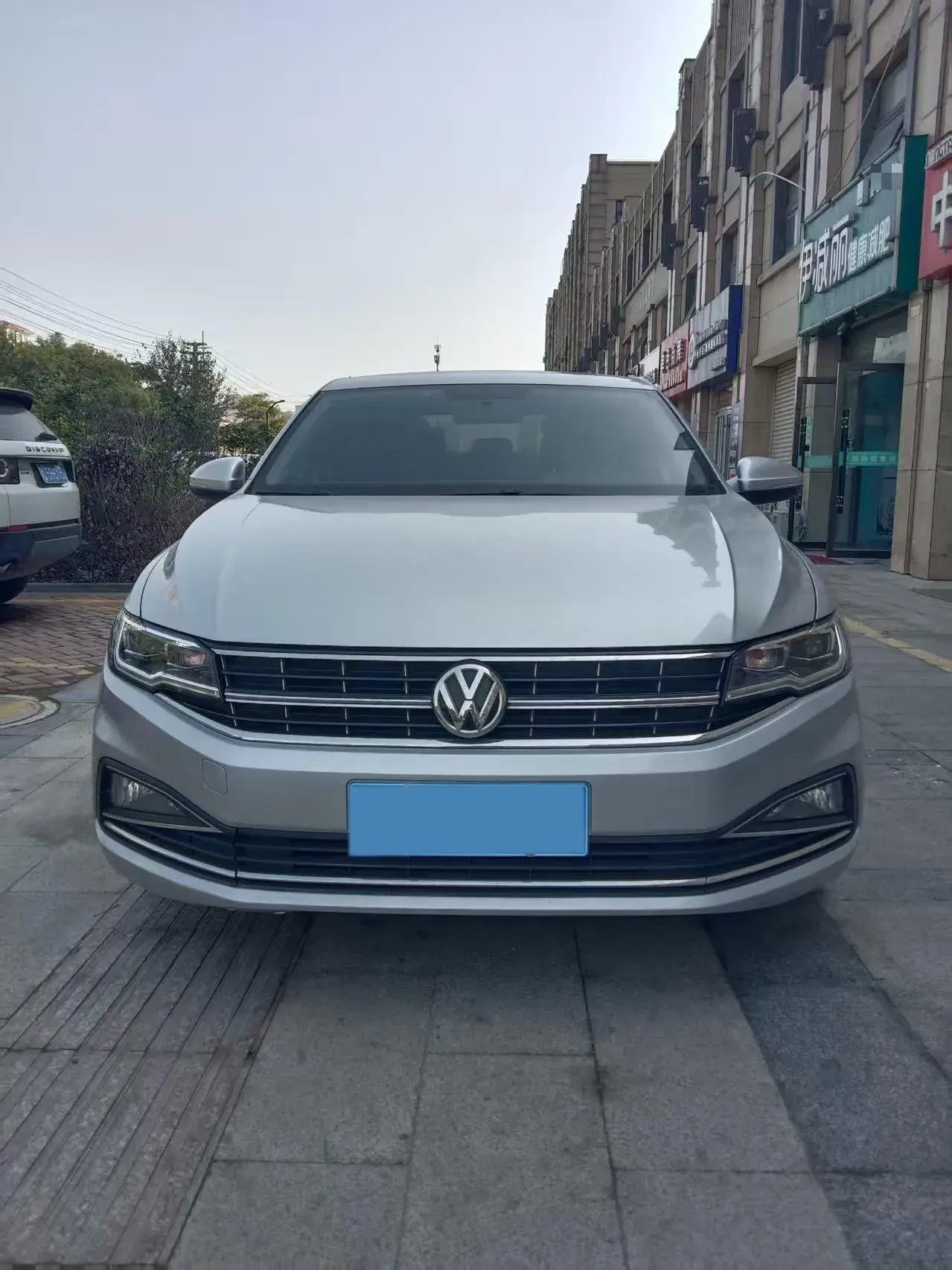 2019 VOLKSWAGEN BORA thumbnail 2