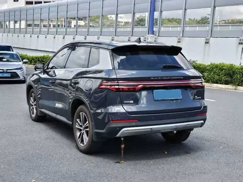 2019 BYD SONG thumbnail 3