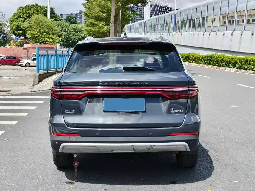 2019 BYD SONG thumbnail 4