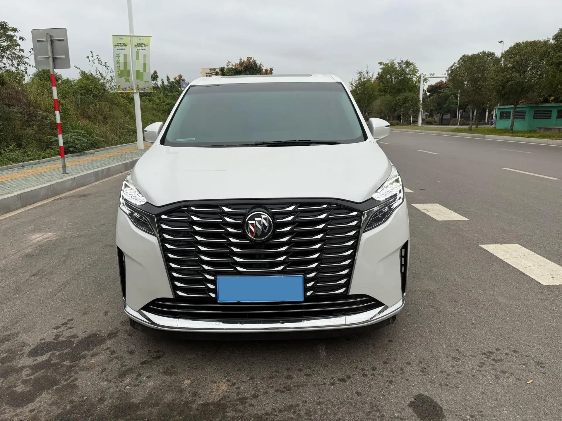 2023 BUICK GL8 thumbnail 2