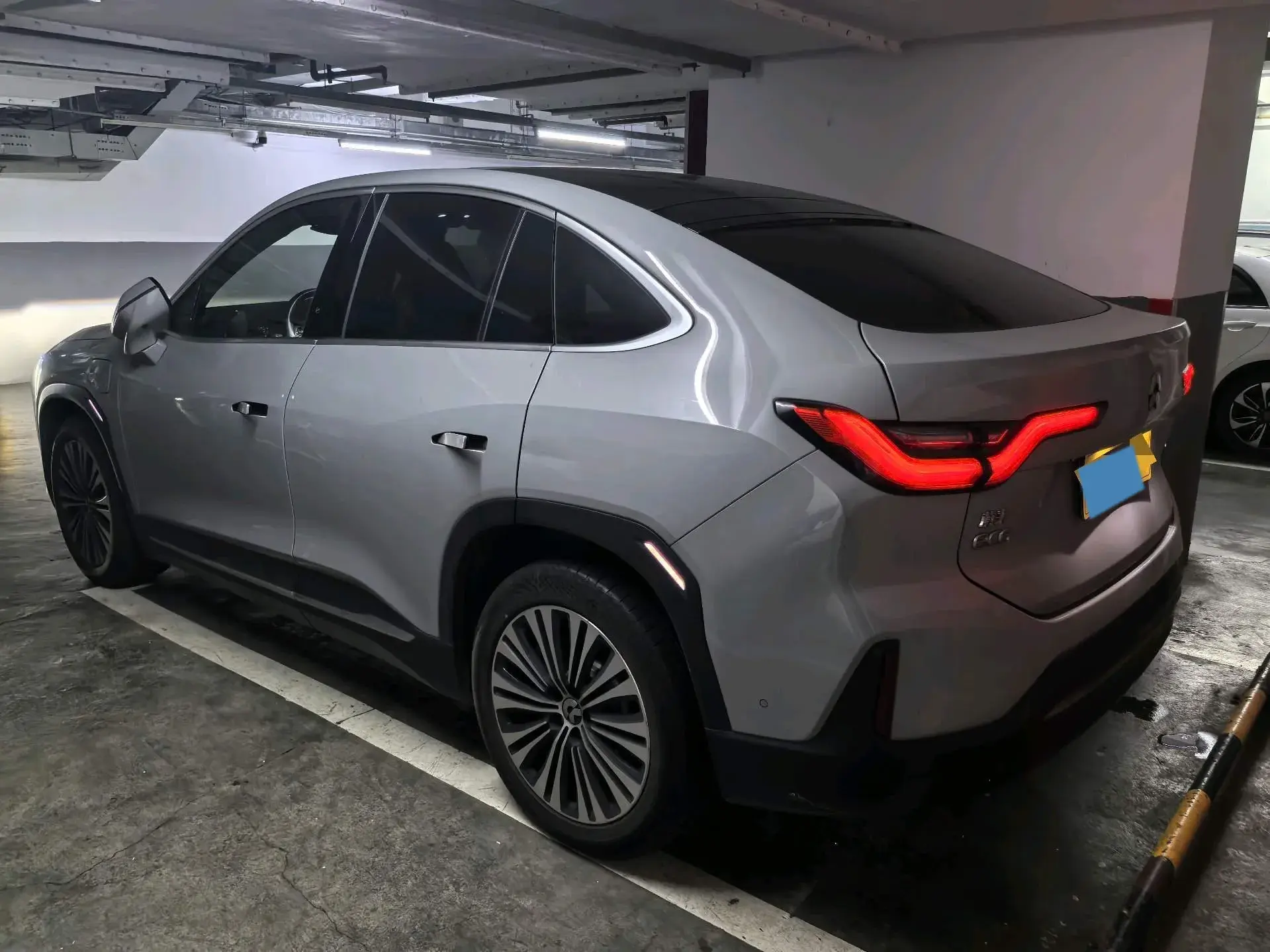 2020 NIO EC6 thumbnail 4