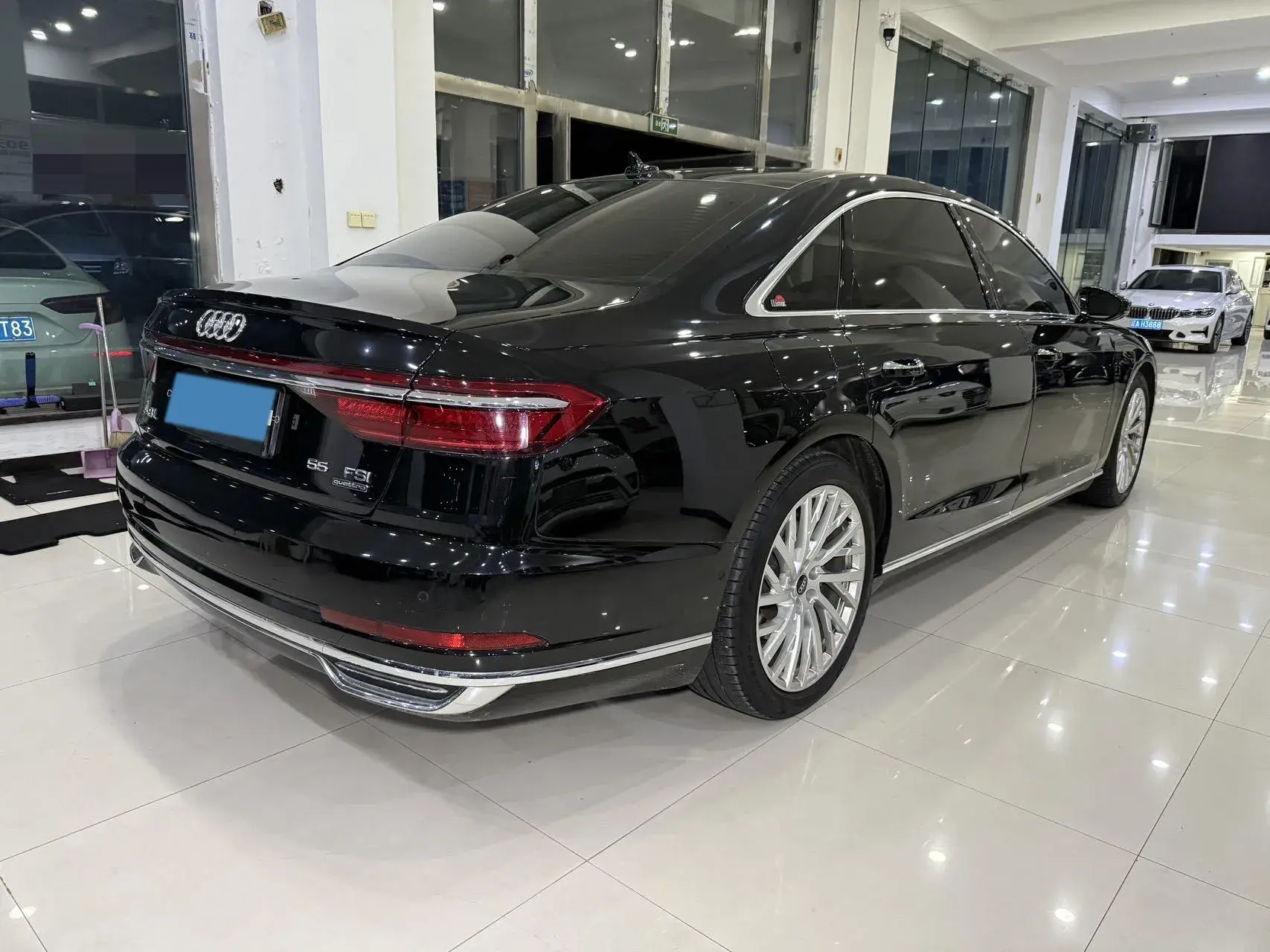 2021 AUDI A8 thumbnail 3