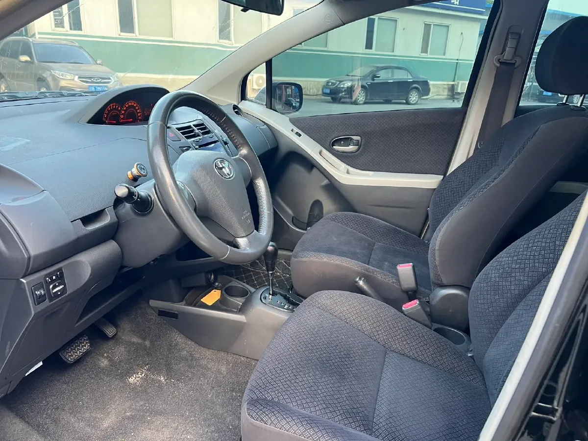 2008 Toyota Yaris 1.6L 118HP L4 4AT,autocango,china used car exporter,china ev exporter,chinese used car exporter,chinese used ev exporter