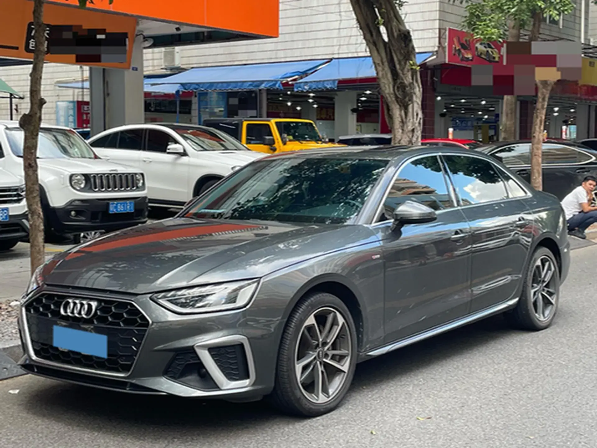 2020 AUDI A4L view 1