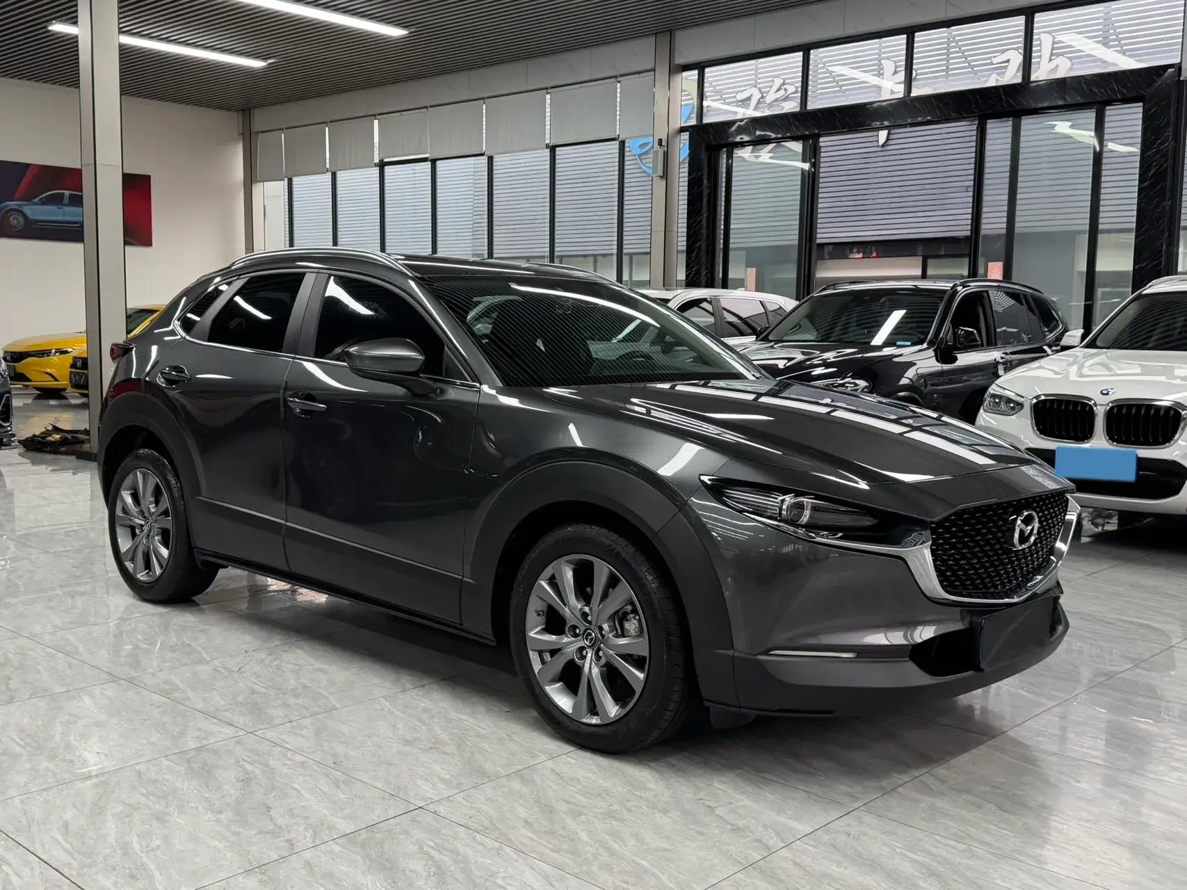 2021 MAZDA CX-30 thumbnail 3