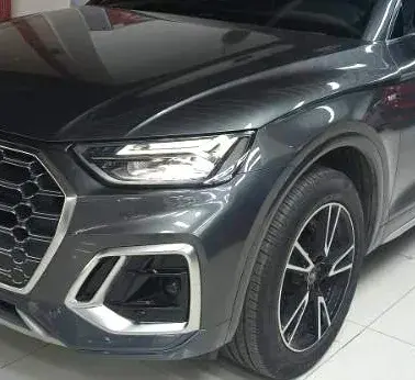 2024 AUDI Q5L thumbnail 4