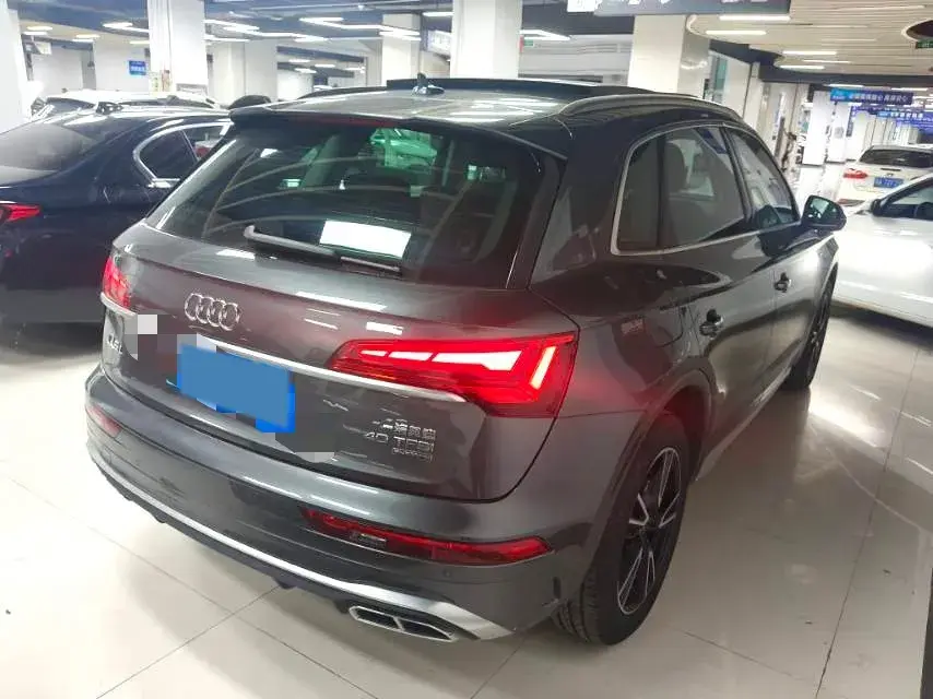 2024 AUDI Q5L thumbnail 3