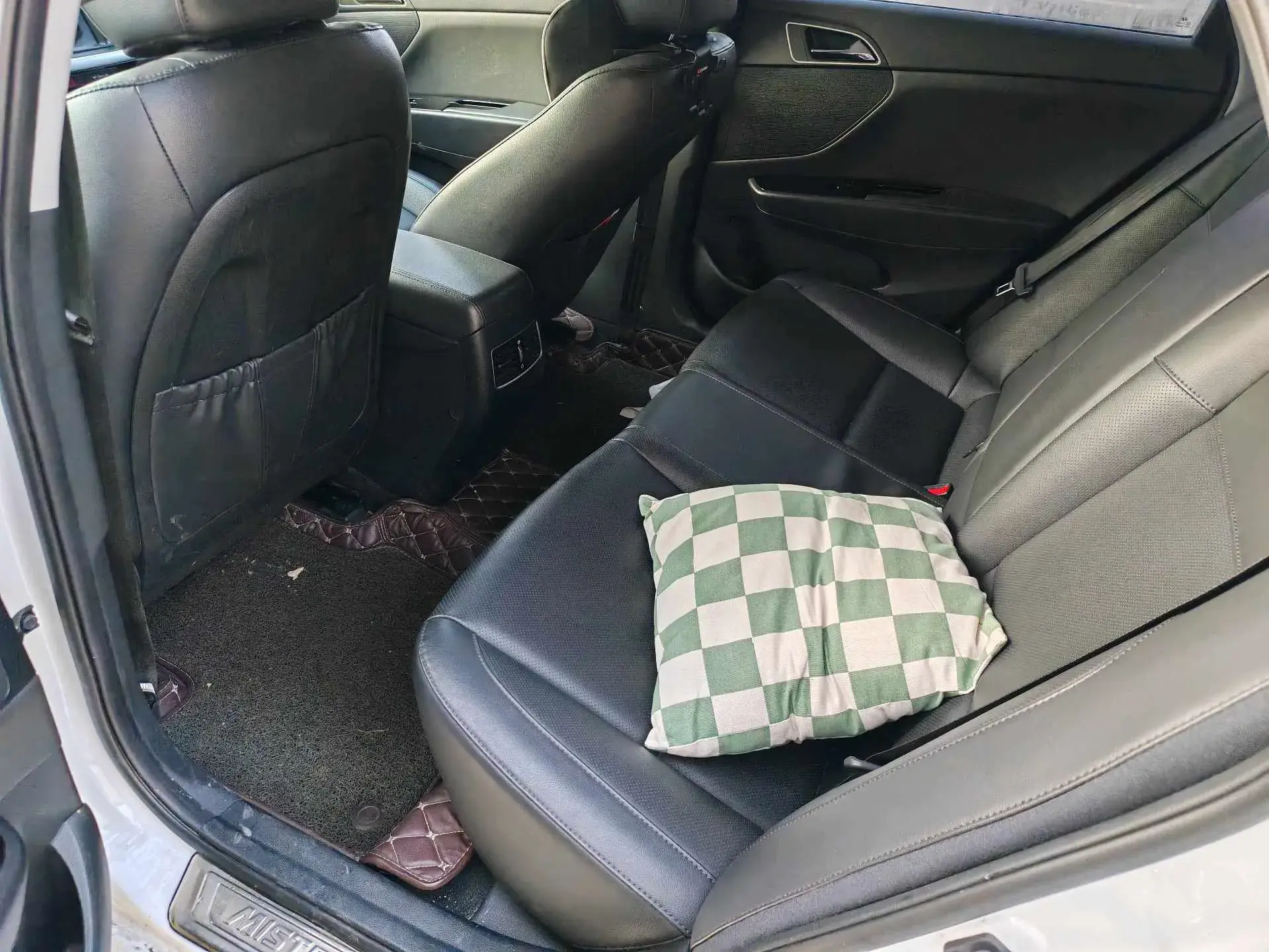 2017 HYUNDAI MISTRA thumbnail 3