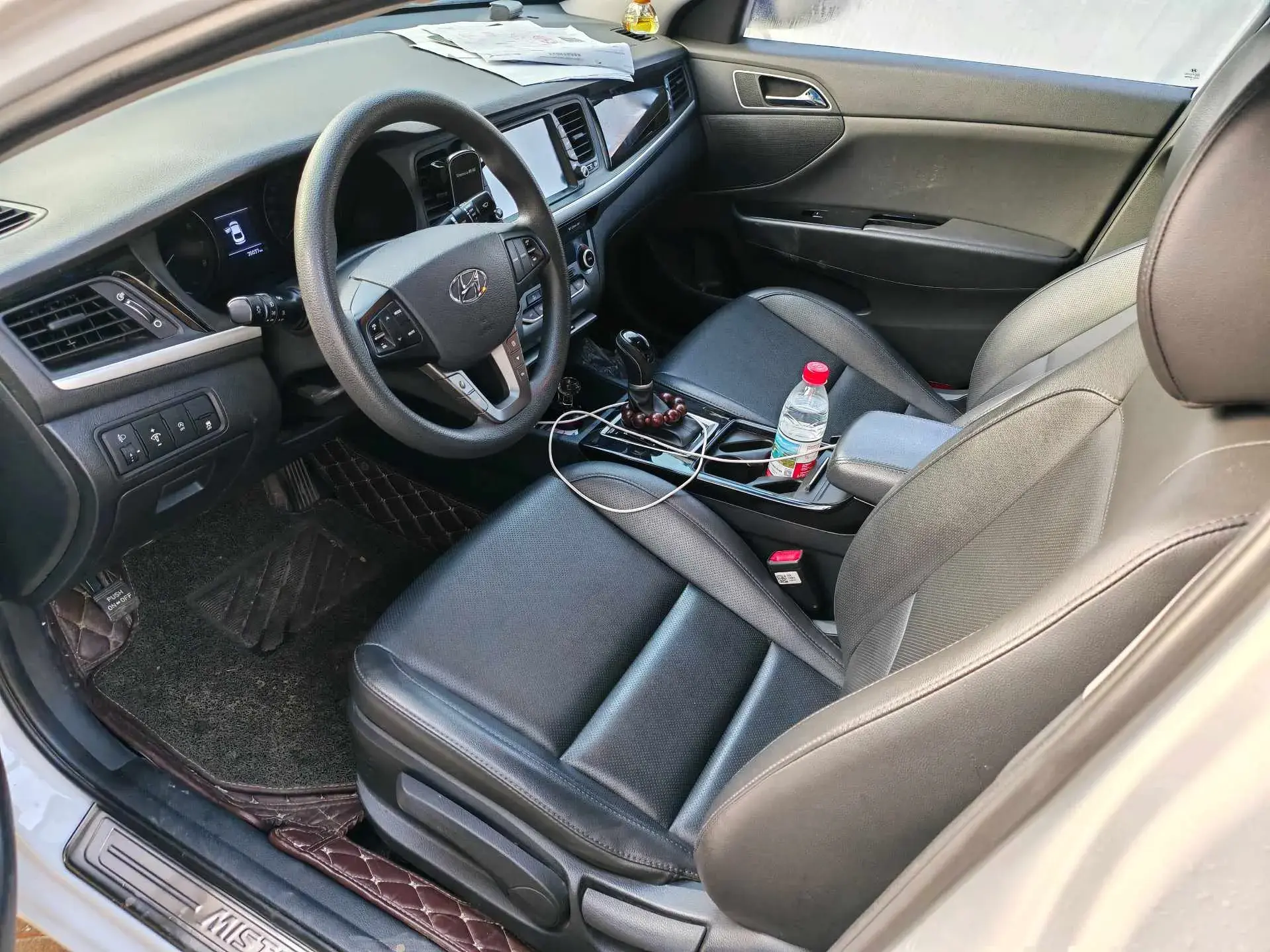 2017 HYUNDAI MISTRA thumbnail 2