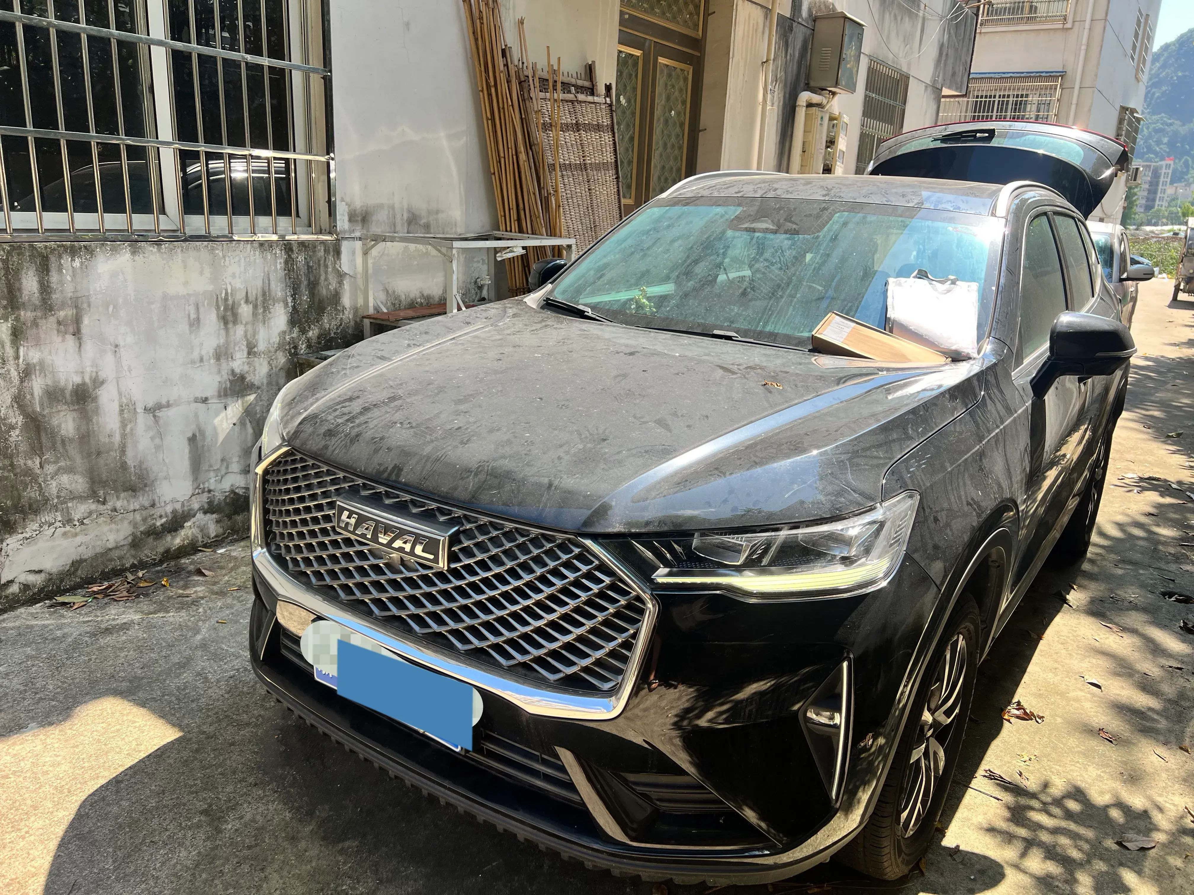 2021 HAVAL H6 view 1