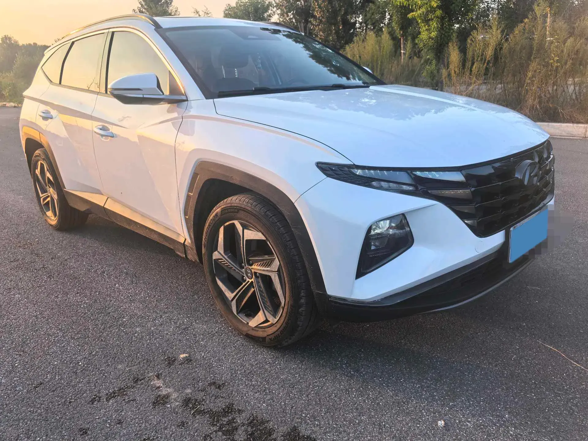 2022 HYUNDAI TUCSON thumbnail 3