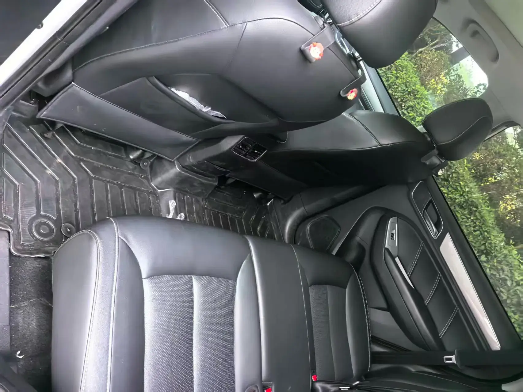 2020 ROEWE RX5 thumbnail 3