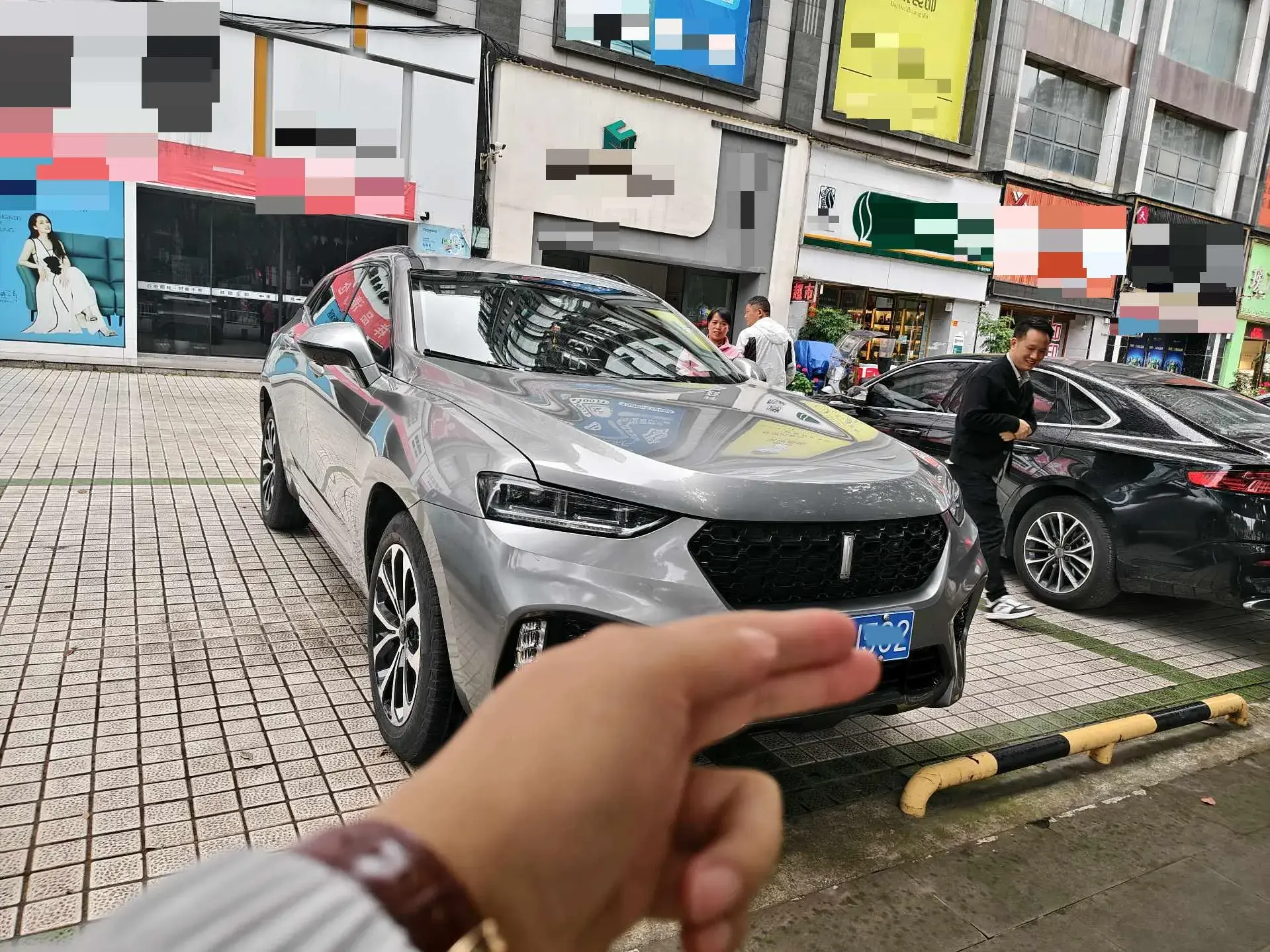 2017 ZOTYE T700 thumbnail 2