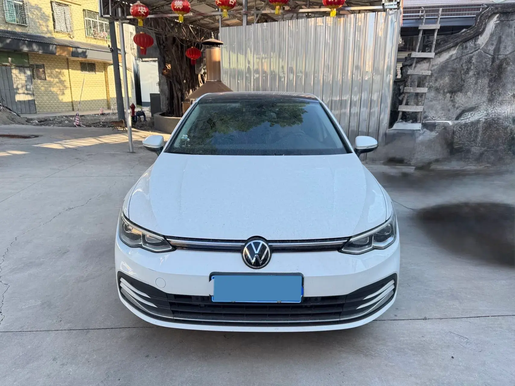 2023 VOLKSWAGEN GOLF thumbnail 2