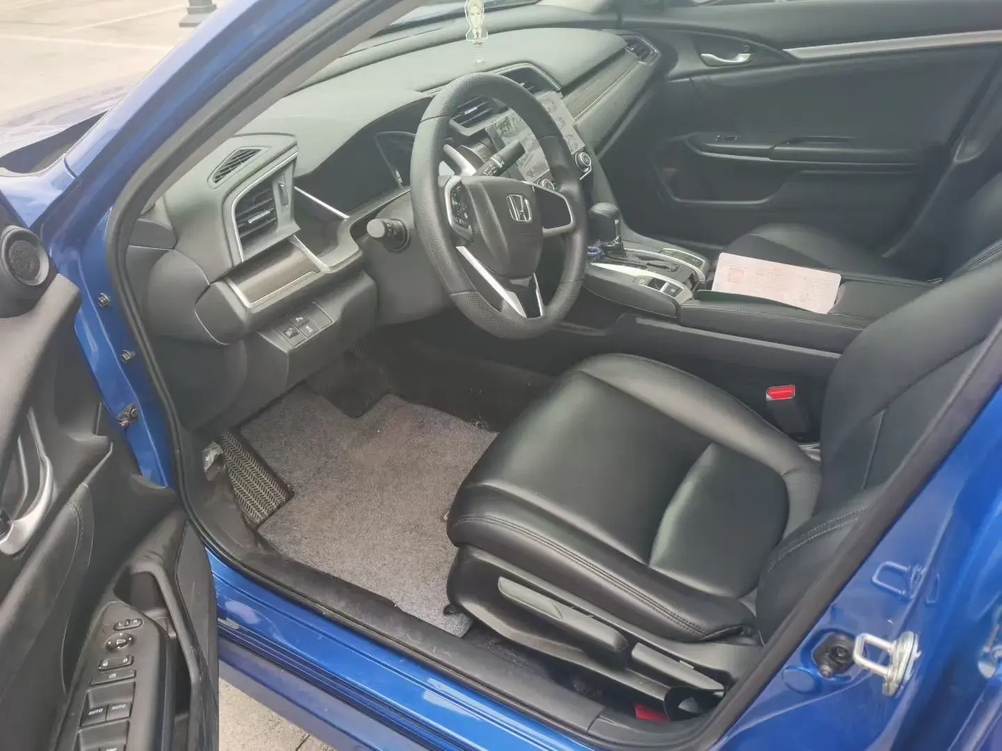 2019 HONDA CIVIC thumbnail 4