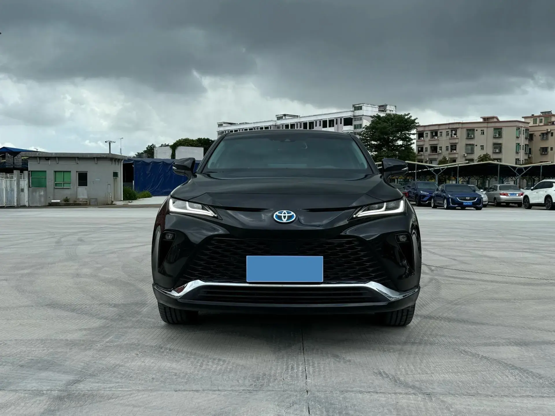 2022 TOYOTA VENZA thumbnail 2