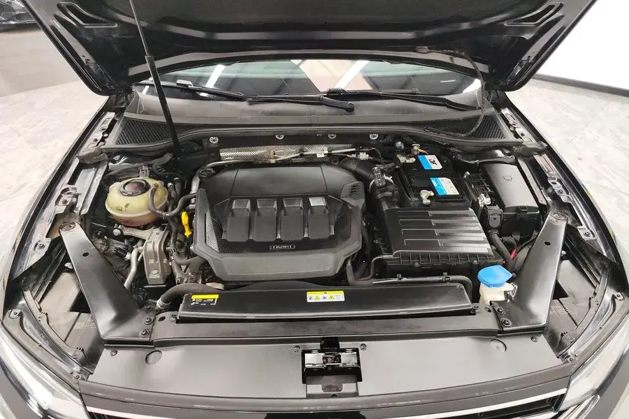 2020 VOLKSWAGEN MAGOTAN thumbnail 4